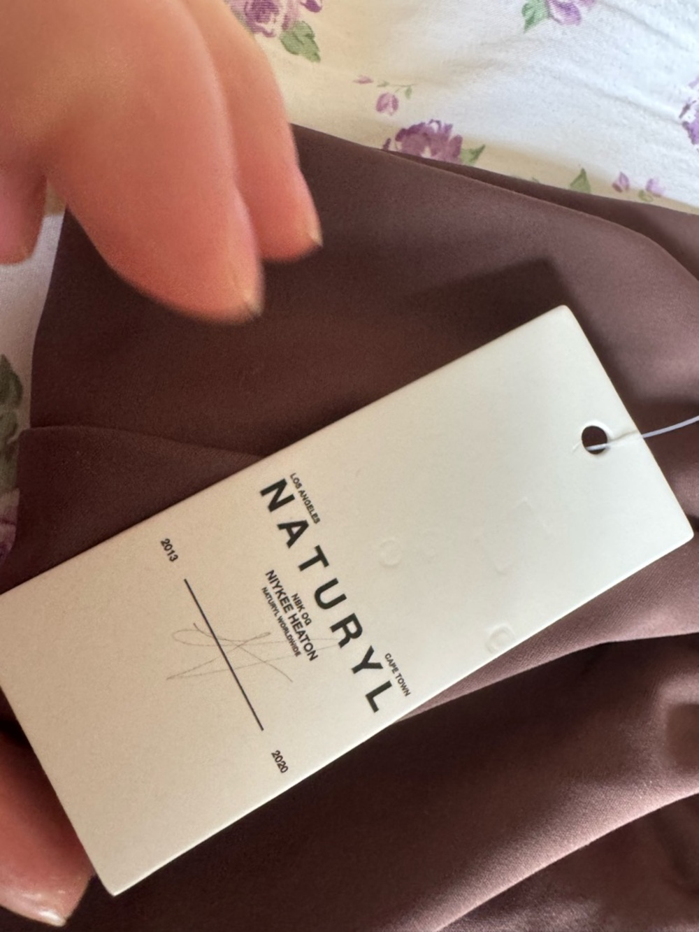 Natural by Niykee Heaton scrunch leggings